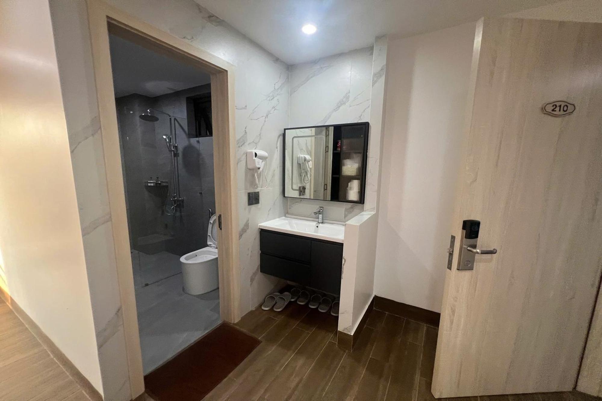 Thao Trang Hotel Dong Hoi Zewnętrze zdjęcie